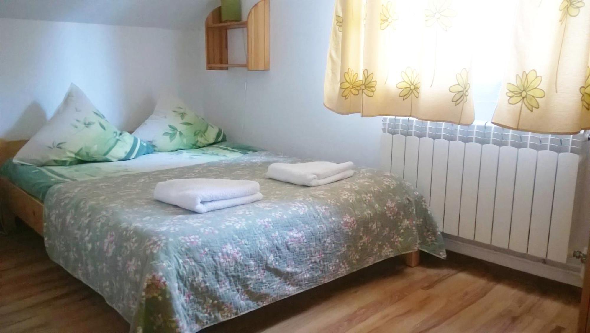 Lesne Berdo Przyslup Bed & Breakfast Cisna Ruang foto