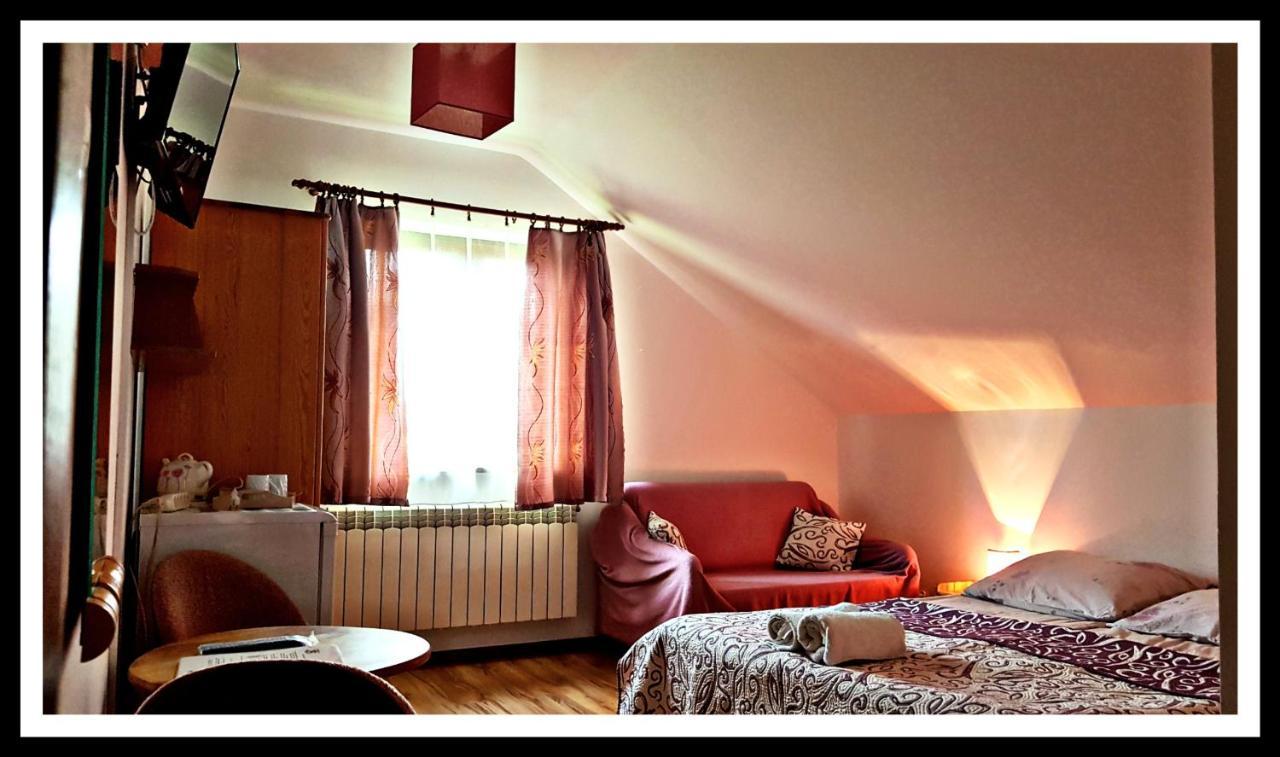 Lesne Berdo Przyslup Bed & Breakfast Cisna Bagian luar foto