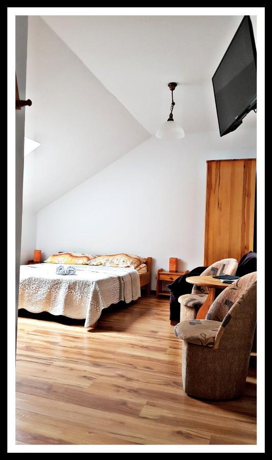 Lesne Berdo Przyslup Bed & Breakfast Cisna Bagian luar foto
